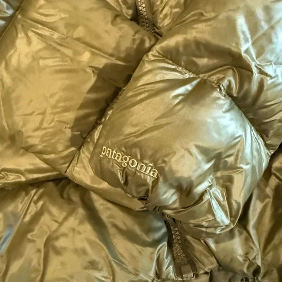 Patagonia puffer jacket - Picture 2 of 8